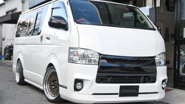 【トヨタ・ハイエース スーパーGLロング】入庫いたしました！（中古車販売）