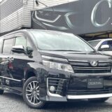 【中古車販売】トヨタ・ヴォクシー2.0ZS煌　正面メイン画像