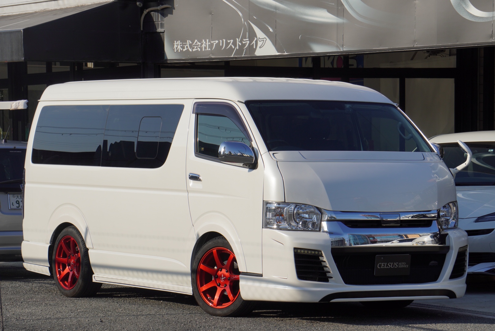 【トヨタ・ハイエース ワゴン2.7GLロング ミドルルーフ 4WD】入庫いたしました！（中古車販売）