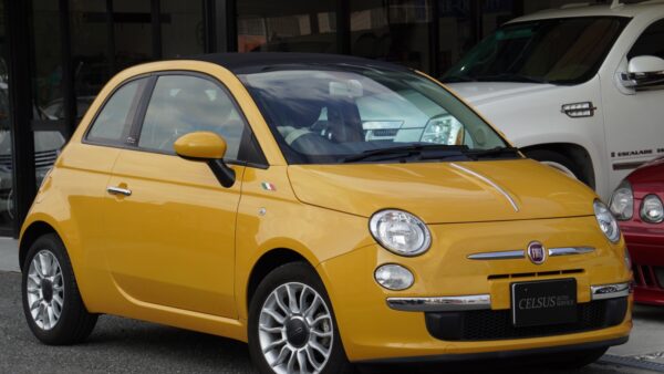 【フィアット・500C（チンクチェント）】整備入庫いたしました！（車検・整備）