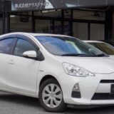 【中古車販売】トヨタ・アクア　メイン画像