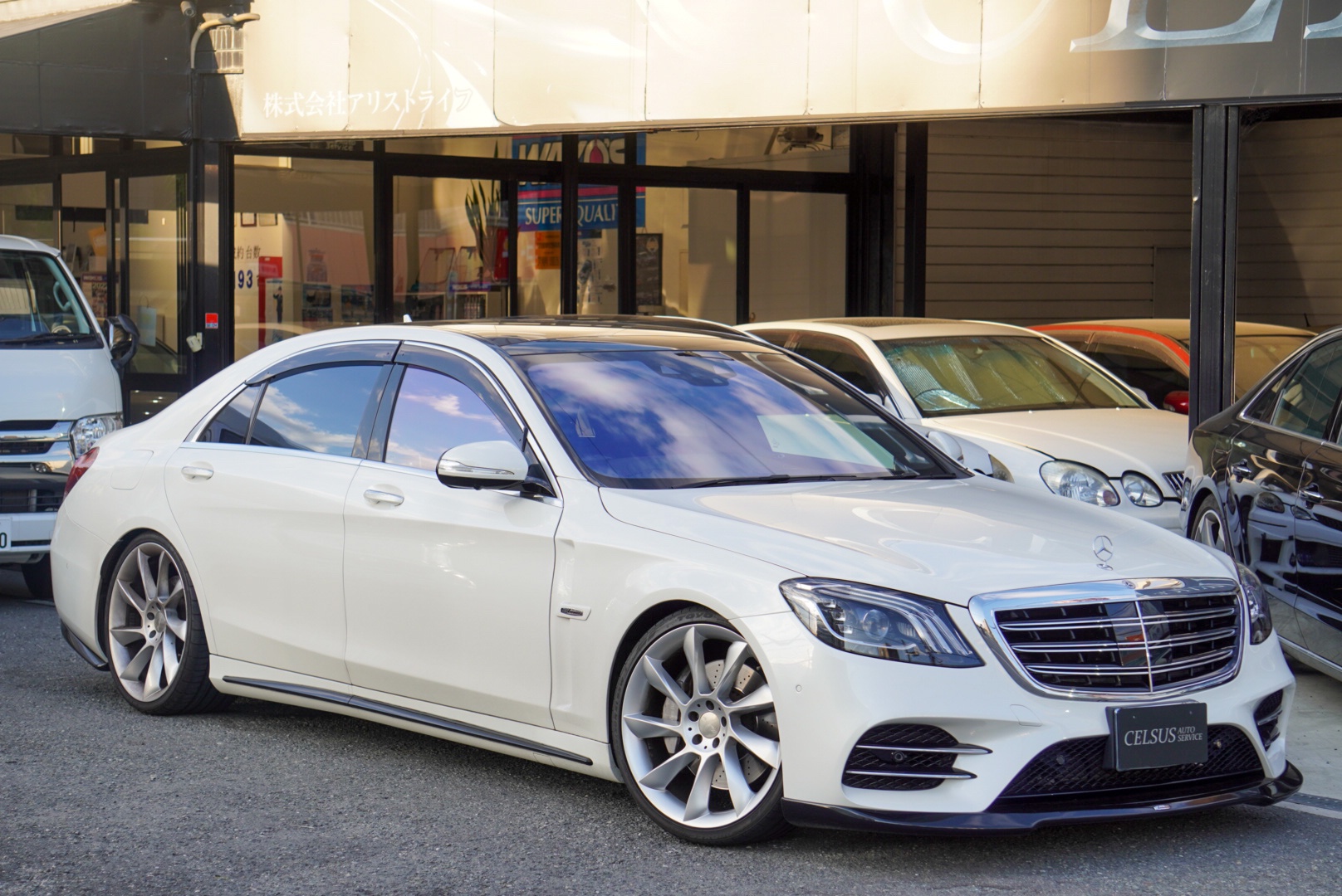 【メルセデスベンツ・Sクラス S560ロングAMGライン ショーファーPKG】ロリンザー取付いたしました！（カスタム・ドレスアップ）