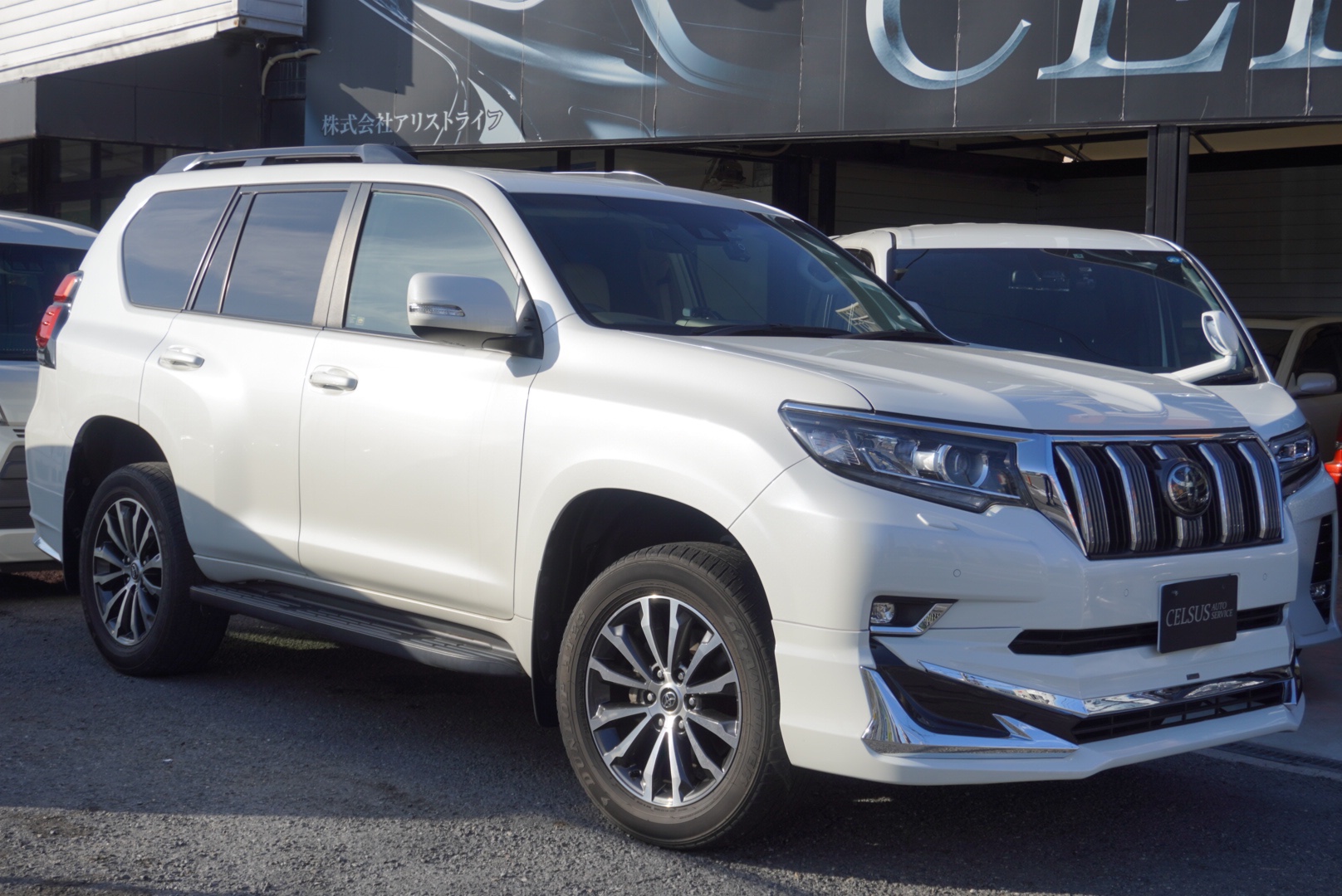 【トヨタ・ランドクルーザープラド】車検入庫いたしました！（車検整備・点検整備）