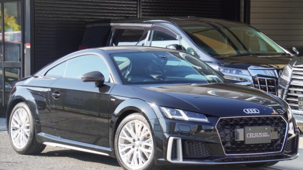 【アウディ・TTクーペ 40TFSI Sラインクーペ】入庫いたしました！（中古車販売）