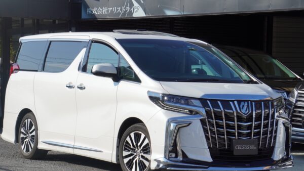 【トヨタ・アルファード 2.5S Cパッケージ】入庫いたしました！（中古車販売）