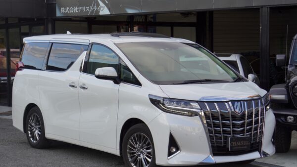 【トヨタ・アルファード 3.5 エグゼクティブ ラウンジ】入庫いたしました！（中古車販売）